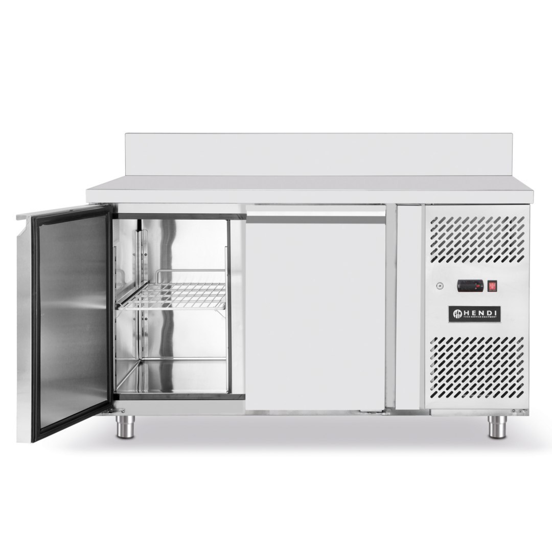 Stół chłodniczy Profi Line z blatem roboczym szer. 136cm -2/+8deg;C – Hendi 232040