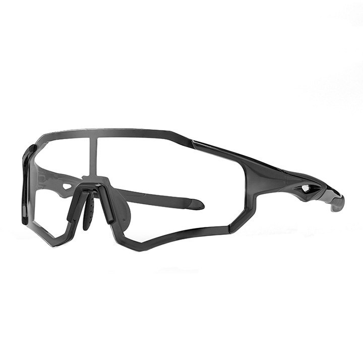 Okulary rowerowe fotochromowe z ramką i filtrami UV 400 UVA i UVB czarne Okulary rowerowe fotochromowe z ramką i filtrami UV 400 UVA i UVB czarne