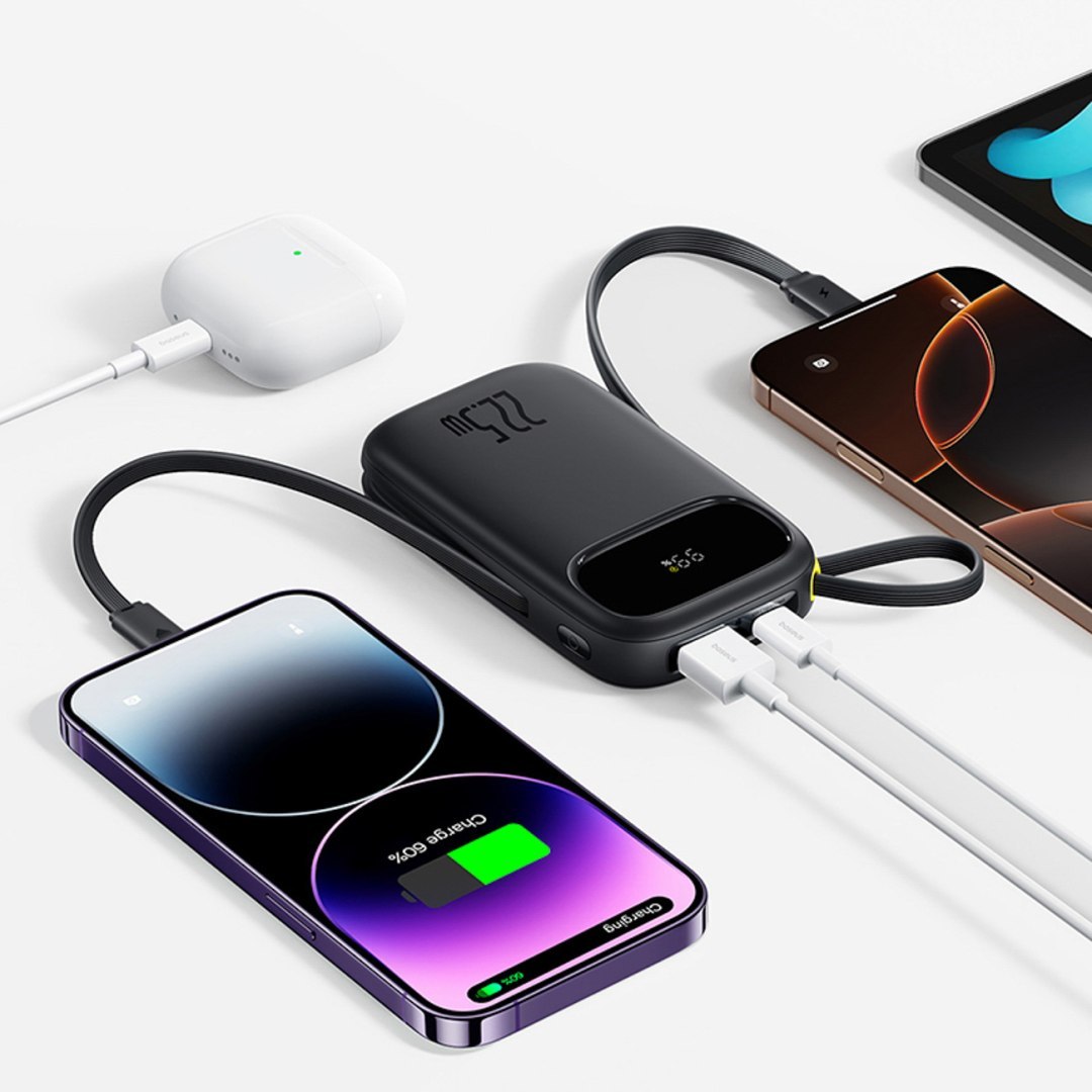 Powerbank 10000mAh 22.5W z wyświetlaczem kablami USB-C iPhone Lightning – czarny