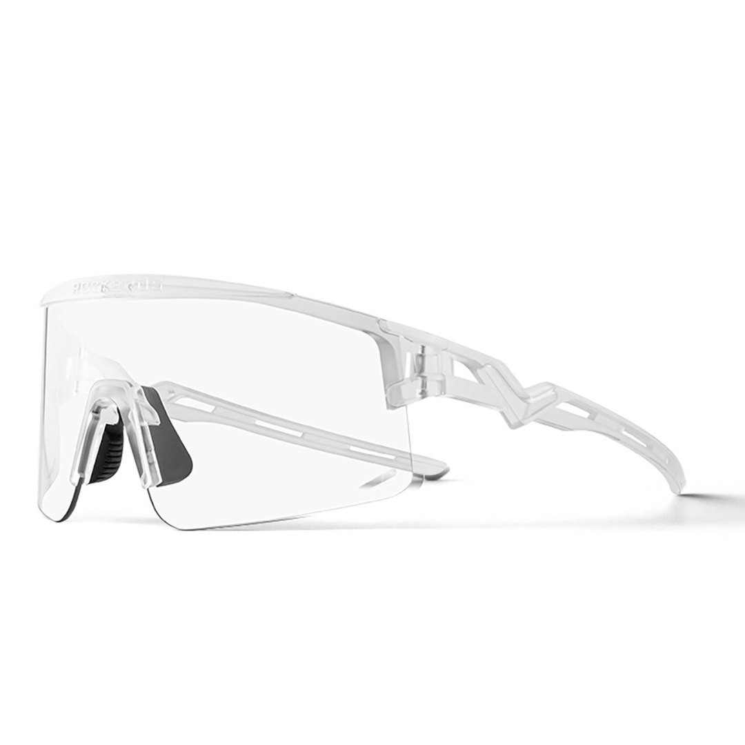Okulary rowerowe fotochromowe z filtrem UV i wkładką korekcyjną – białe Okulary rowerowe fotochromowe z filtrem UV i wkładką korekcyjną – białe