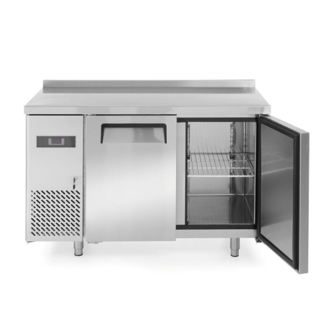 Stół mroźniczy Kitchen Line z blatem roboczym szer. 120cm -22/-12deg;C – Hendi 233351 Stół mroźniczy Kitchen Line z blatem roboczym szer. 120cm -22/-12deg;C – Hendi 233351