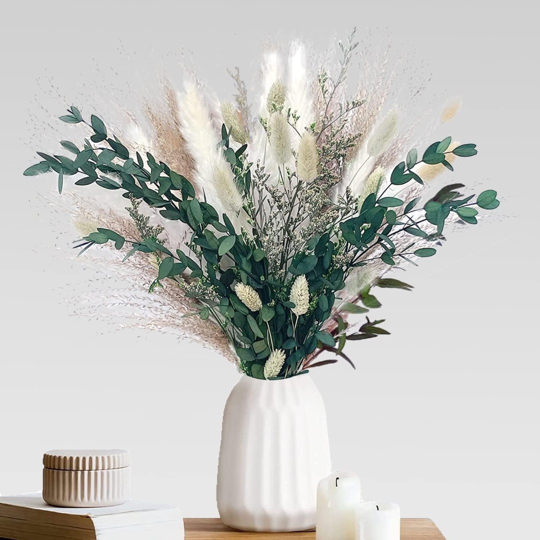 Bukiet sztucznej trawy pampasowej 65 elementów w kolorze beżowym i białym