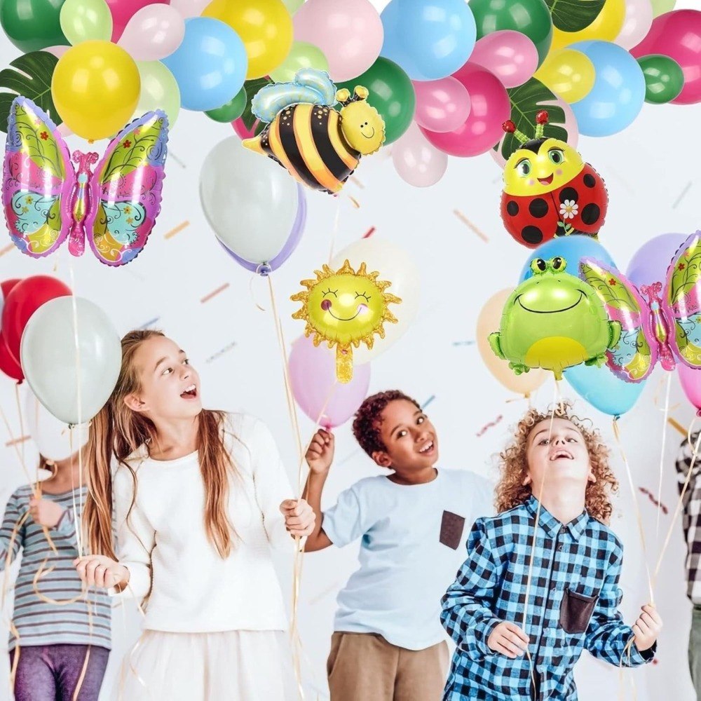 Zestaw dekoracji urodzinowych do ogrodu 85 elementów, balony foil z owadami, różnokolorowe balony Zestaw dekoracji urodzinowych do ogrodu 85 elementów, balony foil z owadami, różnokolorowe balony