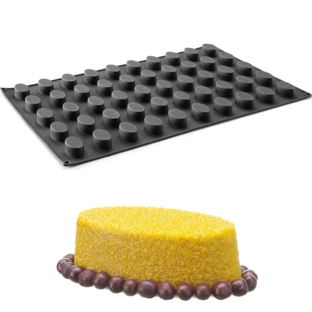 Forma silikonowa do pralin musów wypieków 570 x 375 mm – owal Forma silikonowa do pralin musów wypieków 570 x 375 mm – owal