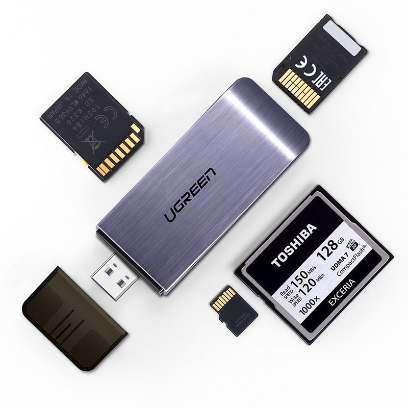 Czytnik kart pamięci SD / micro SD / CF / MS wtyczka USB 3.0 – szary Czytnik kart pamięci SD / micro SD / CF / MS wtyczka USB 3.0 – szary